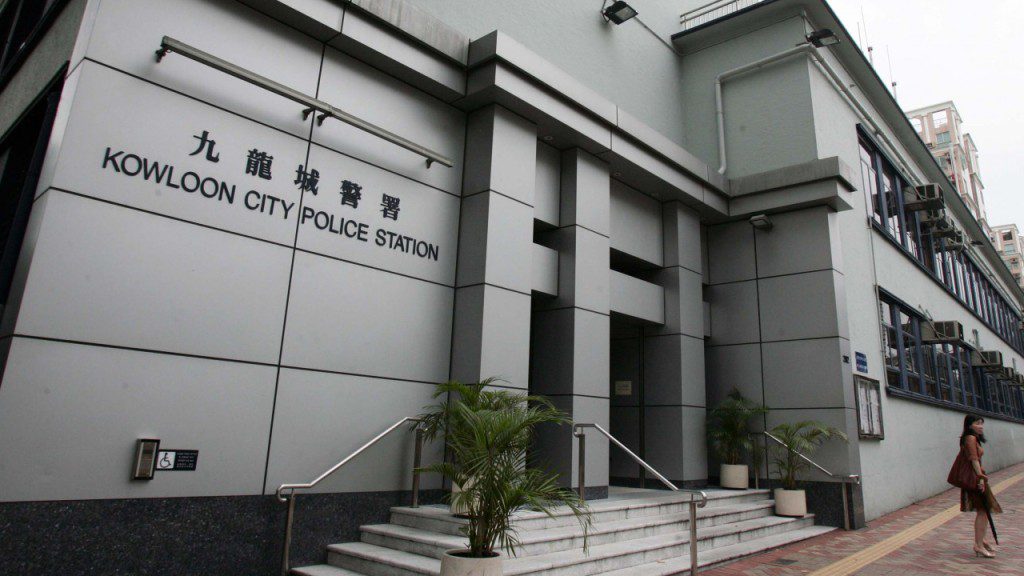 土瓜灣巴裔男遇襲事件：兩週後重遇疑犯，即時報警將其拘捕！