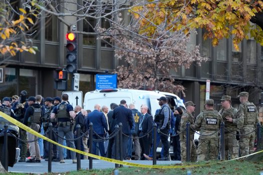 白宮兩死槍擊案 疑犯被捕片段流出