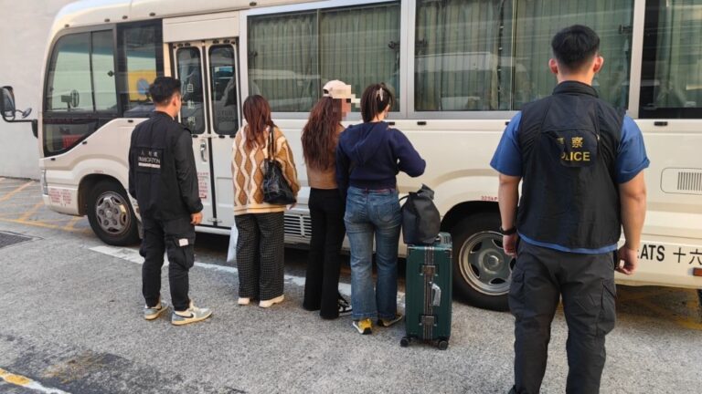 警方聯同入境處掃黃，大埔上水拘捕11名內地女子