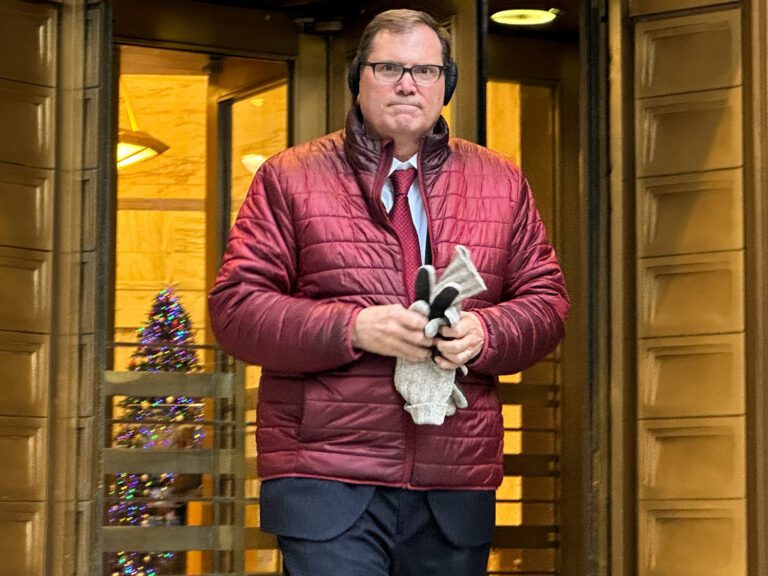 紐約總檢察長詹樂霞案逆轉 大陪審團拒絕起訴的關鍵考量