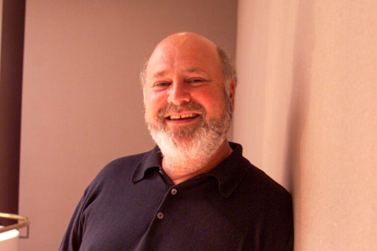 荷里活著名導演洛連納被殺案 其子被控謀殺