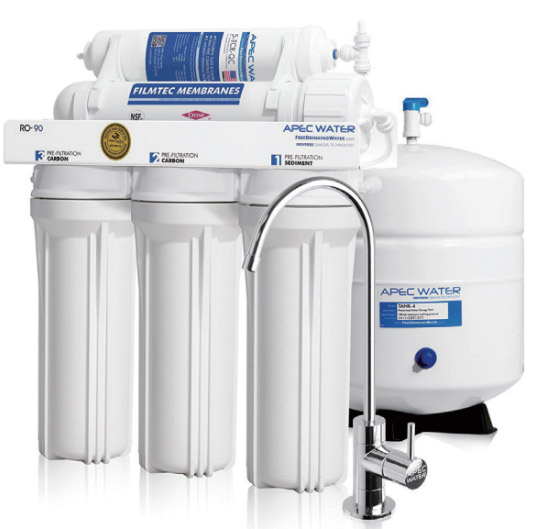 安裝飲水過濾機 保證純淨水質 善待健康 享受優良的生活和生命質量