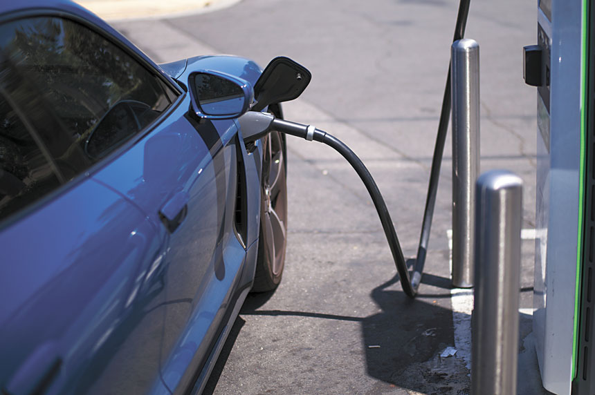 加州大力推動電動車銷售的政策遭特朗普政府瓦解。美聯社資料圖片