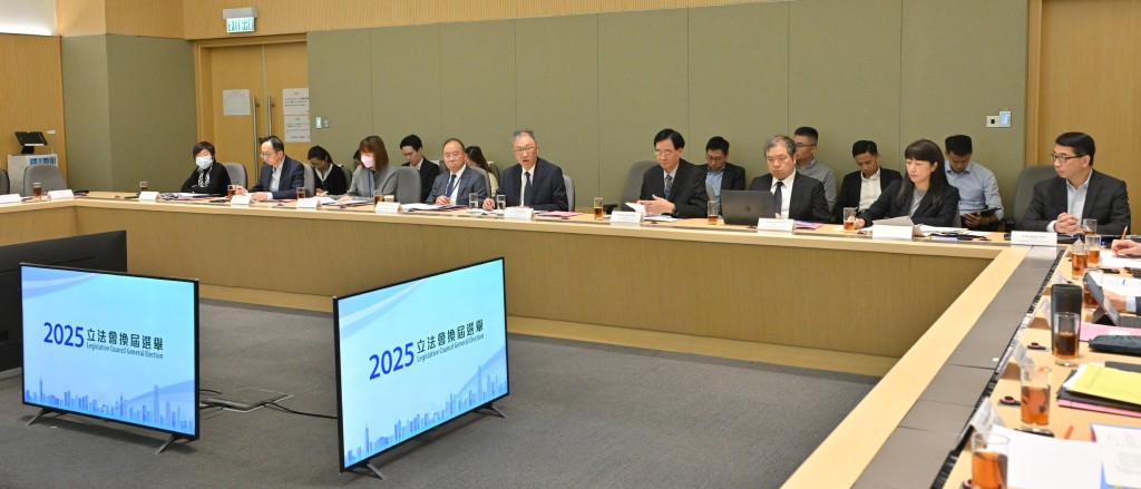 大埔宏福苑火災後選舉危機會議：確保投票日順利進行