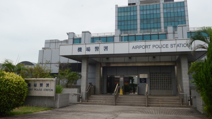 【警告】大嶼山芝麻灣11个金塔遭毁坏，警方已列刑事毁坏追查