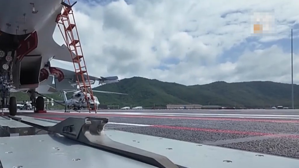 福建艦電磁彈射震撼曝光!2秒內將艦載機加速至近300公里時速
