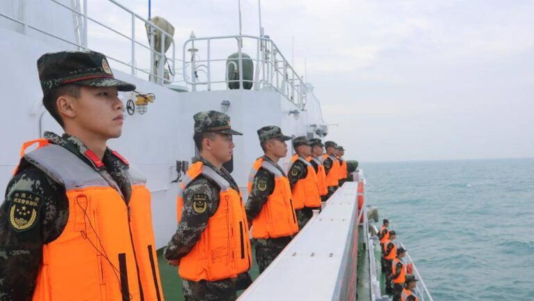 菲船闖仙賓礁挑釁！中國海警果斷驅離 堅決捍衛南海主權