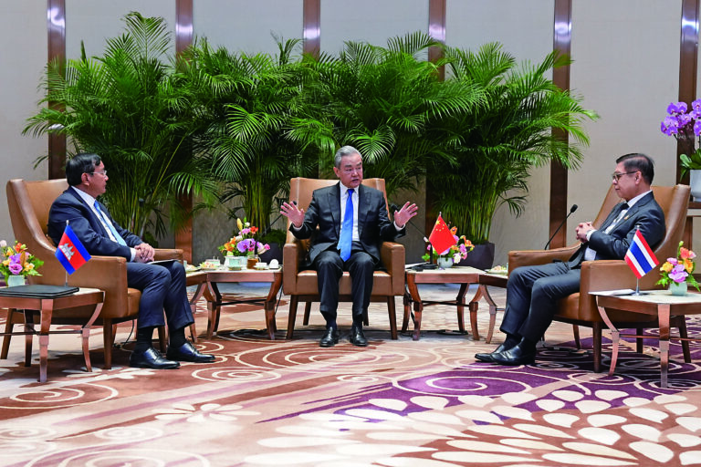 中柬泰外長在雲南玉溪會晤。中新社