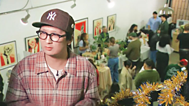 黎湯米開設一家專門紀念已故女友的咖啡館。KTLA電視畫面