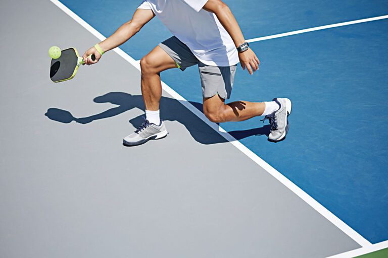 匹克球熱潮近幾年席捲全球。Adobe Stock