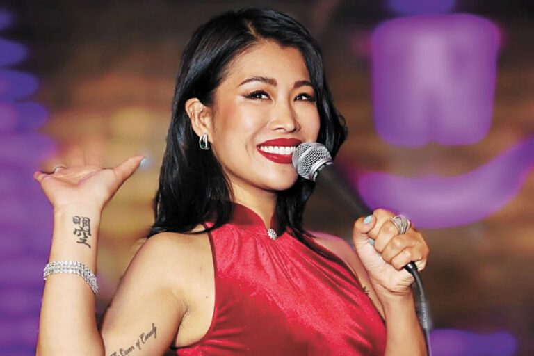 華裔喜劇演員梁嬌穎。Jiaoying Summers/灣區城市新聞社