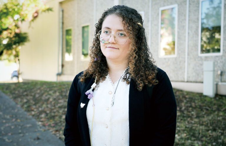 羅森伯格（Zoe Rosenberg）預計於平安夜獲釋。美聯社資料圖