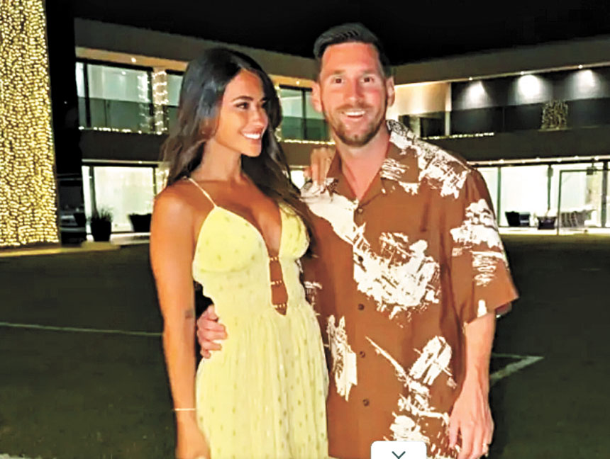 美斯回家度新年受關注，可見其人氣不減當年。網上圖片