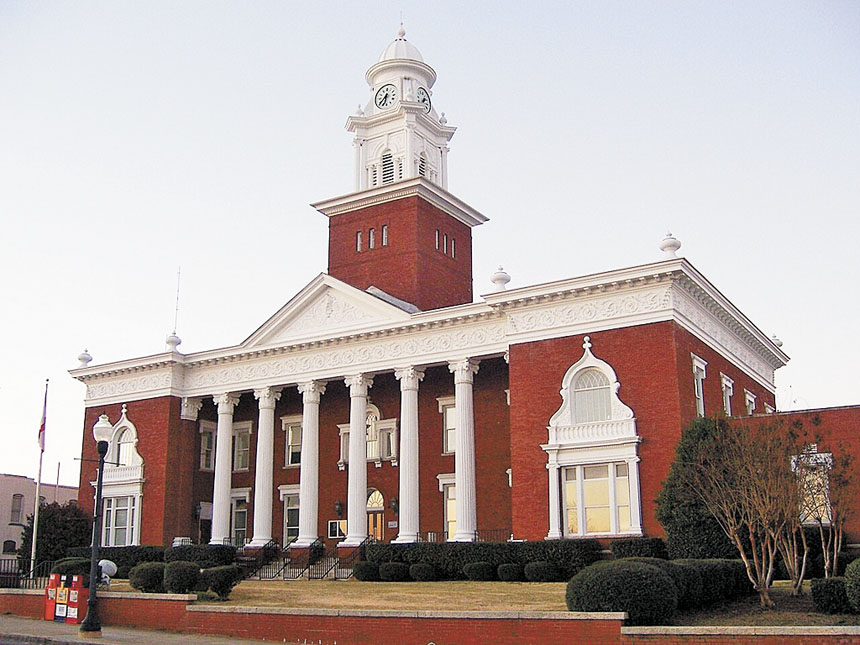 阿拉巴馬州李縣政府大樓。維基百科