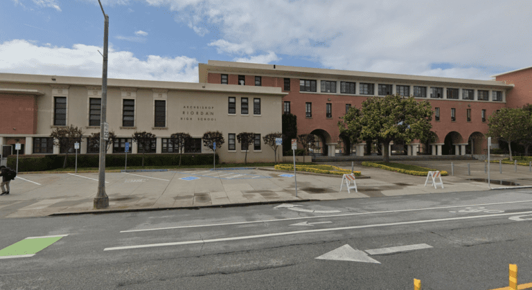 「大笑」都可能被傳染？三藩市一高校驚爆肺結核疫情，全校緊急關閉