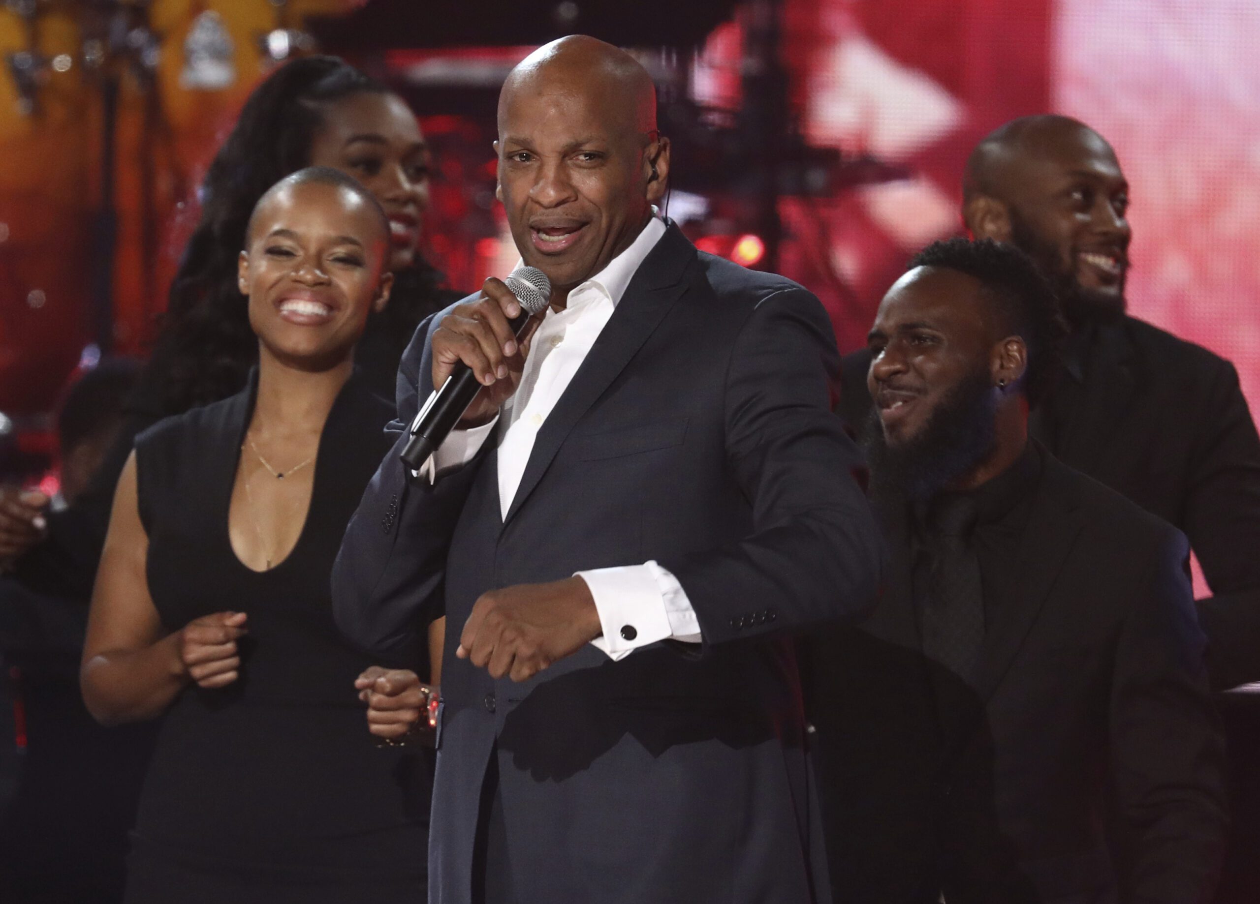 麥克魯金2018年在洛杉磯微軟劇院舉行的全美音樂獎頒獎典禮上檔案照。 美聯社