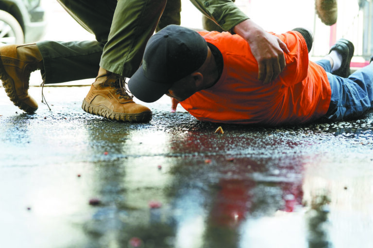 報告發現聯邦移民執法行動衝擊加州就業市場。美聯社資料圖片