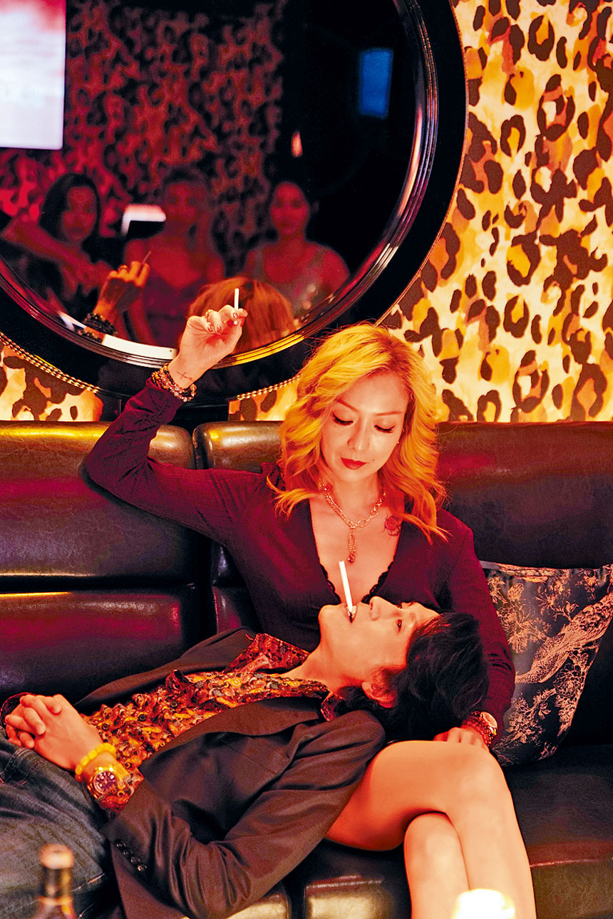 黃子華指是次拍攝要大量吸煙算為藝術犧牲。