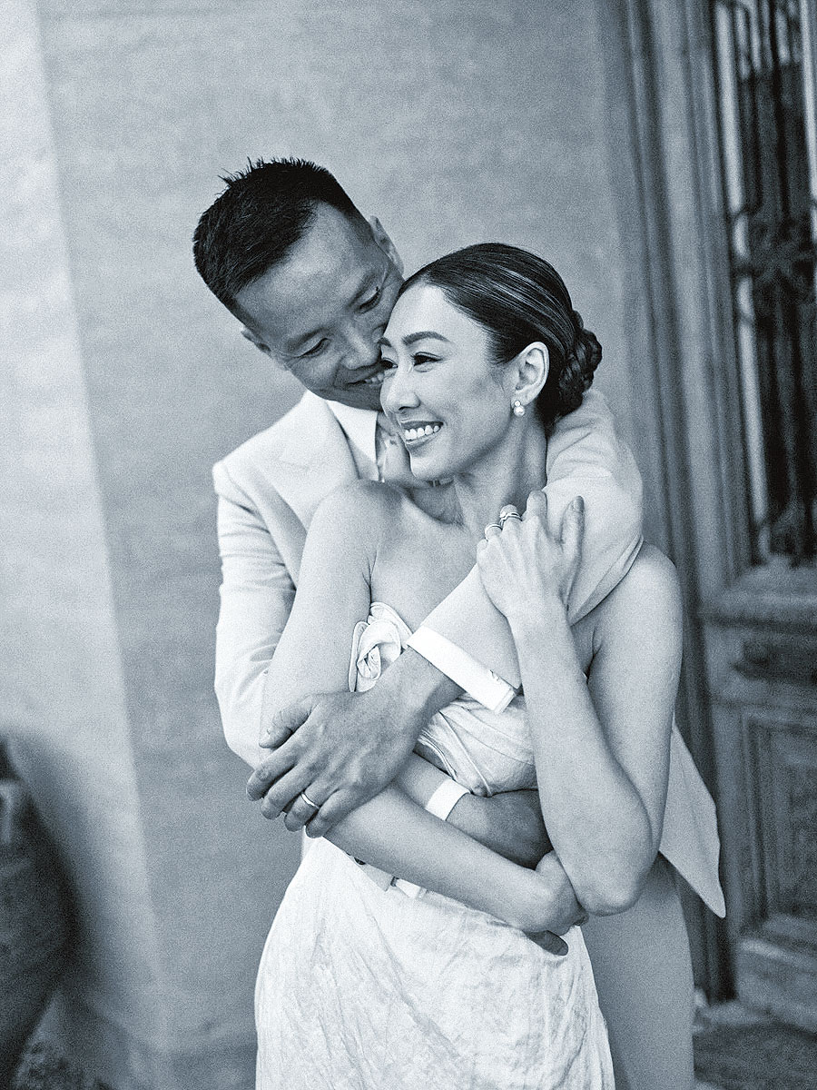 定欣去年10月宣布成為人妻。