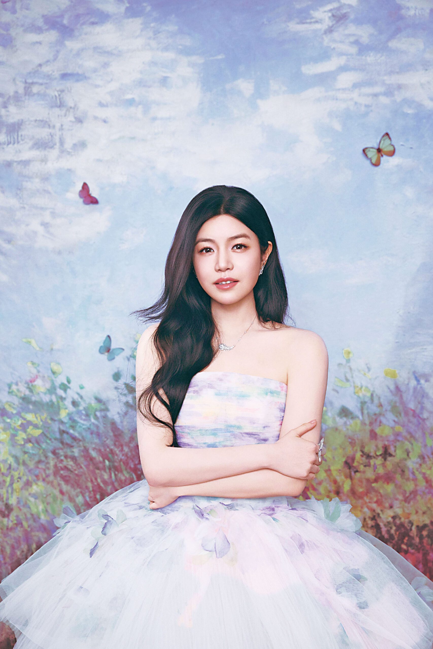 陳妍希 .c2/c3 ■秦嵐保養有佳，凍齡的外貌也讓人羨慕不已。網上圖片