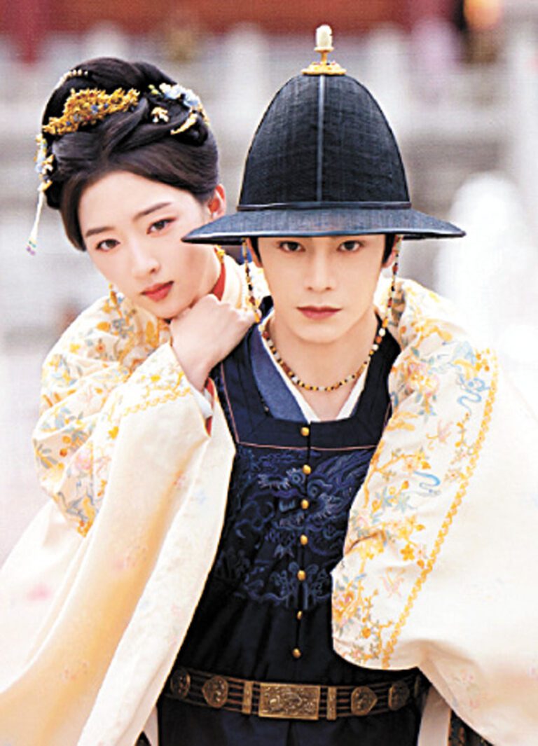 兩人在劇中上演甜蜜愛戀。網上圖片