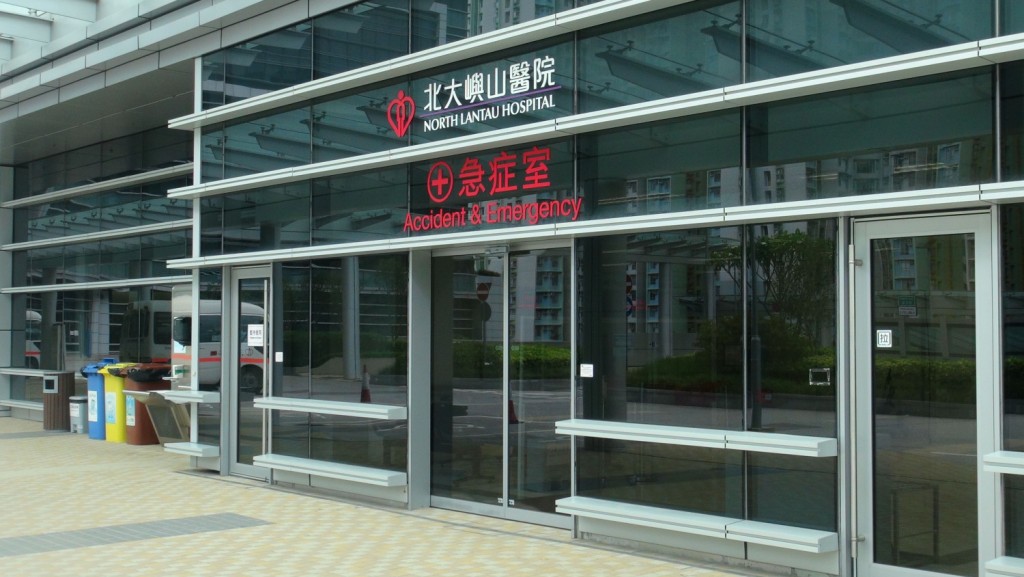 東涌海面驚現浮屍 六旬漢獲救送院後不治