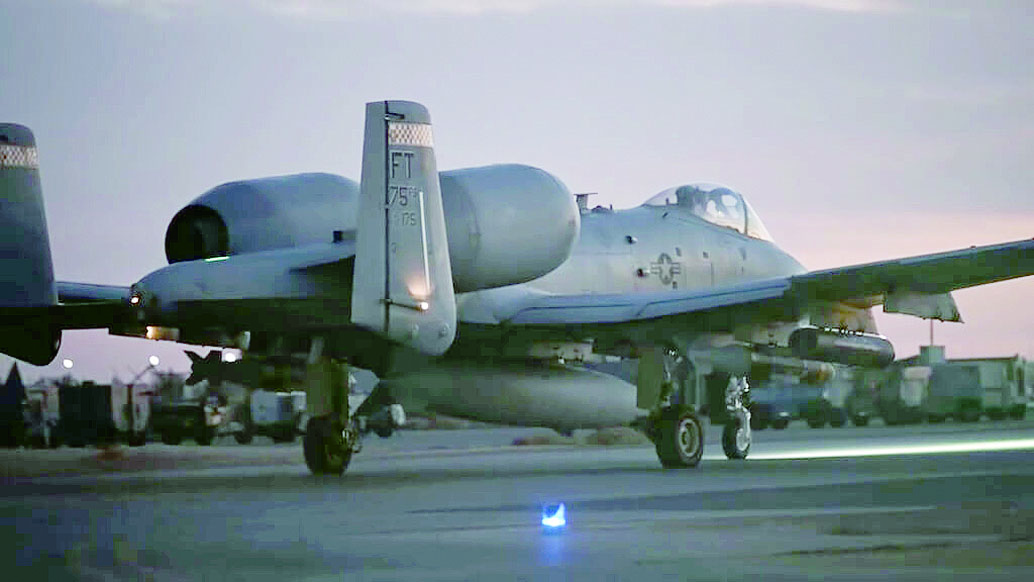 美國中央司令部表示，美軍當日空襲敘利亞境內多個極端組織IS的目標。網上圖片