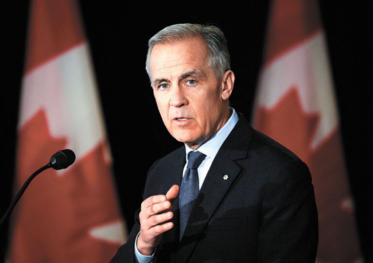 加拿大總理卡尼公開譴責「強權國家」把關稅用作籌碼。圖為他在記者會上發表演說。 路透社