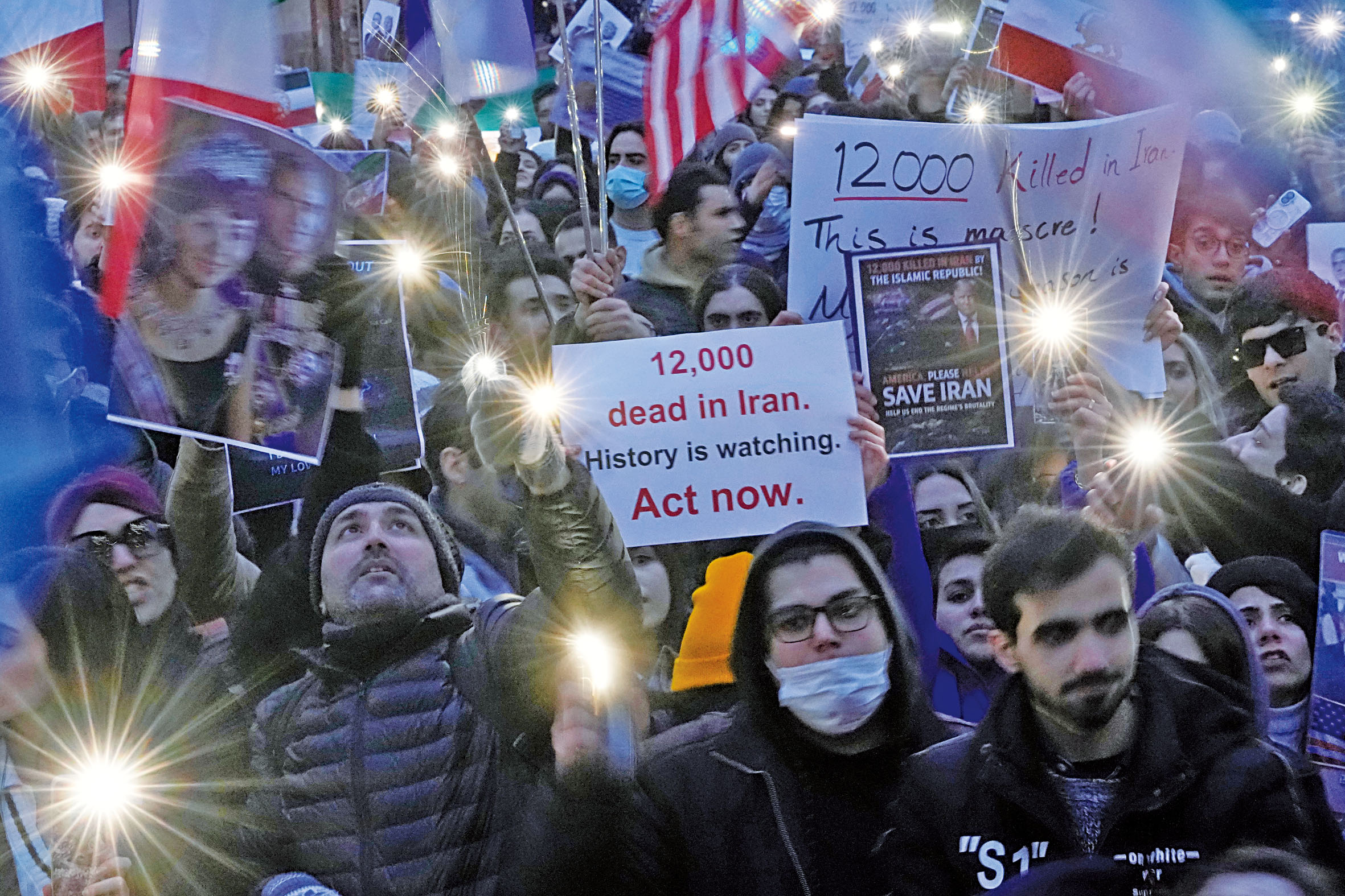 意大利民眾示威聲援伊朗抗議者。美聯社