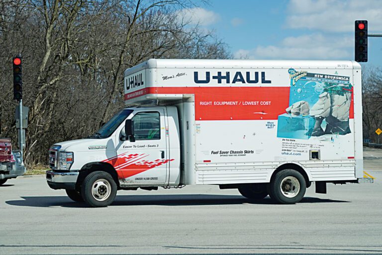 U-Haul數據顯示，加州連續六年成為人口淨流出量最大的州。美聯社