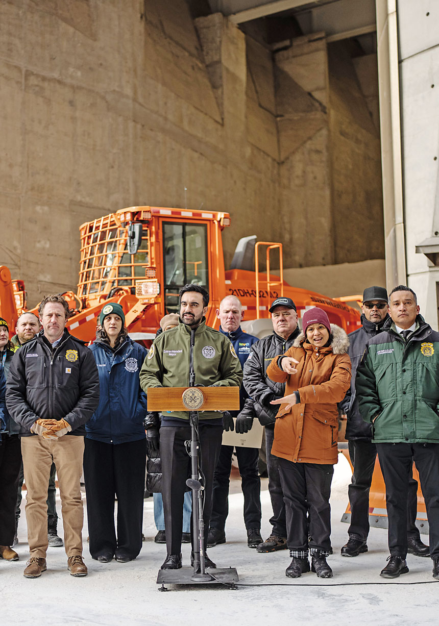 市府嚴陣以待「近8年最嚴酷低溫期」，籲民眾居家避險。