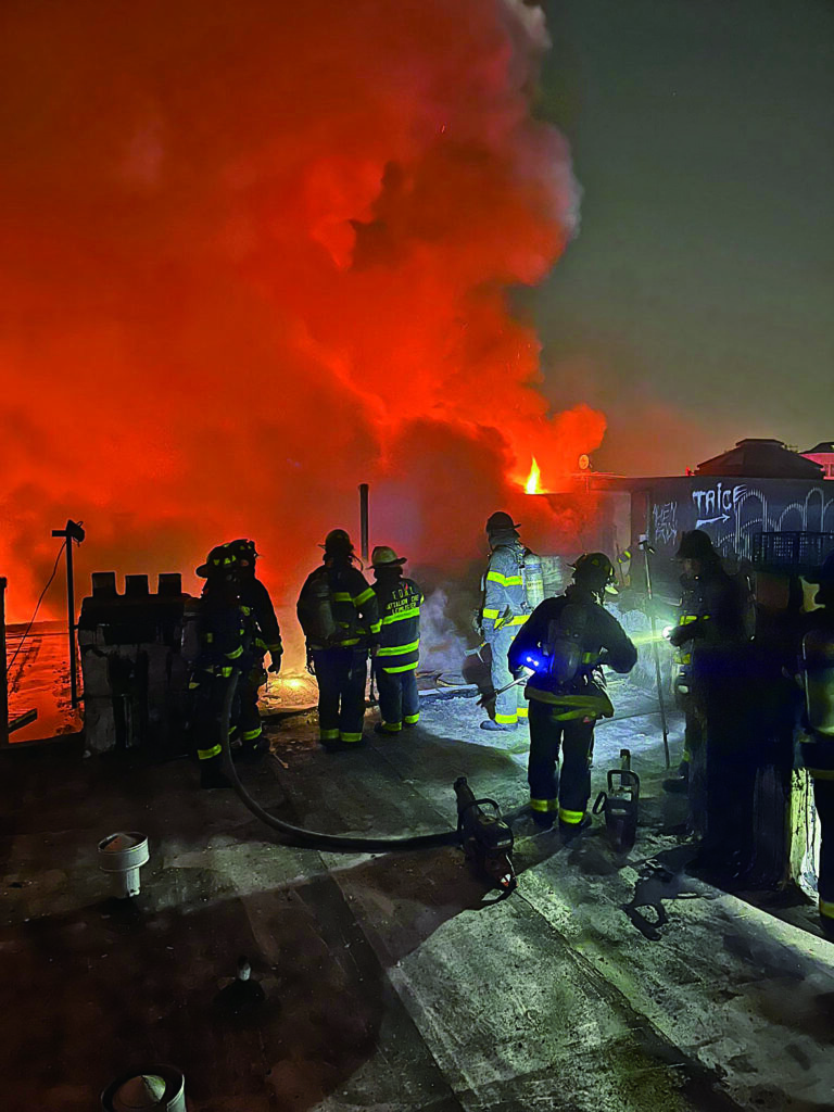 瑞奇屋火災。 圖片來源：消防局社交媒体X