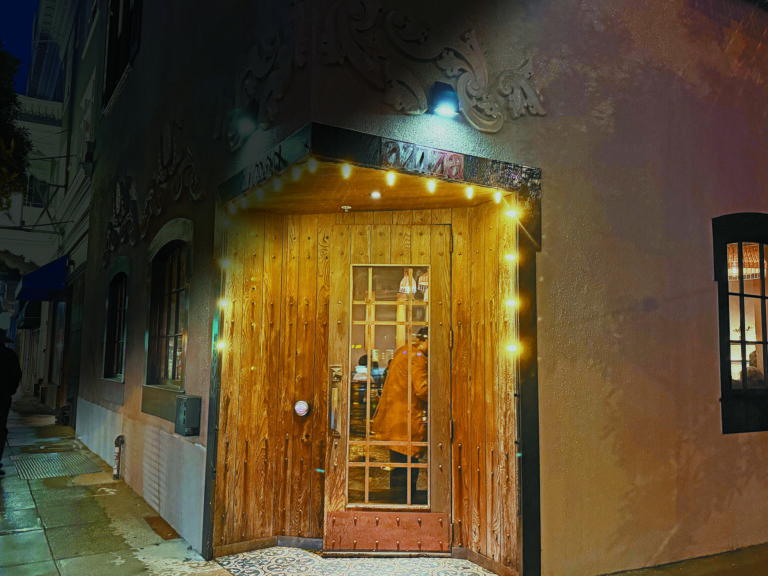 Geary街的餐廳Aniza負責人表示，僅前兩次停電已造成約4萬元營業損失。記者陳程威攝