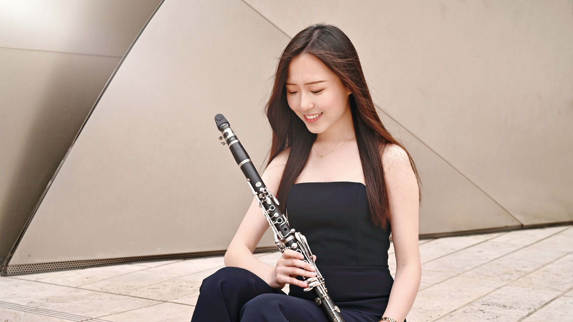 樂團第二單簧管演奏家蘇宇欣。三藩市交響樂團