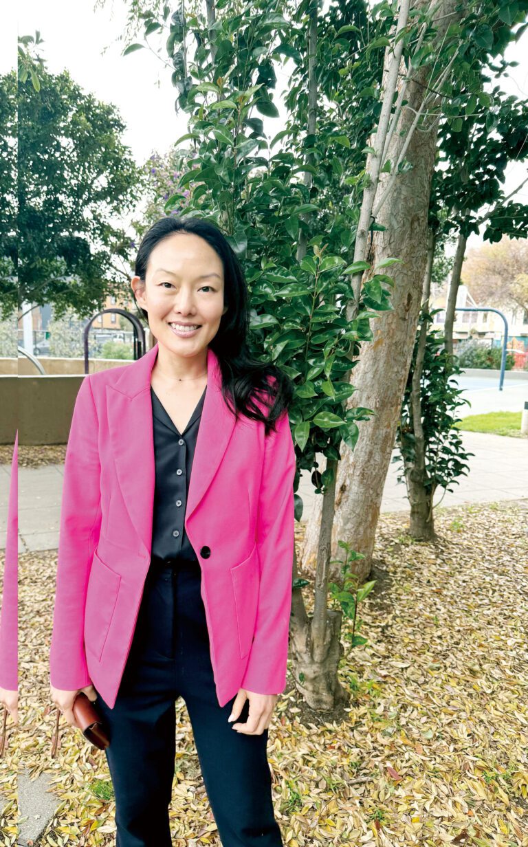 金貞妍接受本報專訪談保險局長競選政綱。 記者陳程威攝