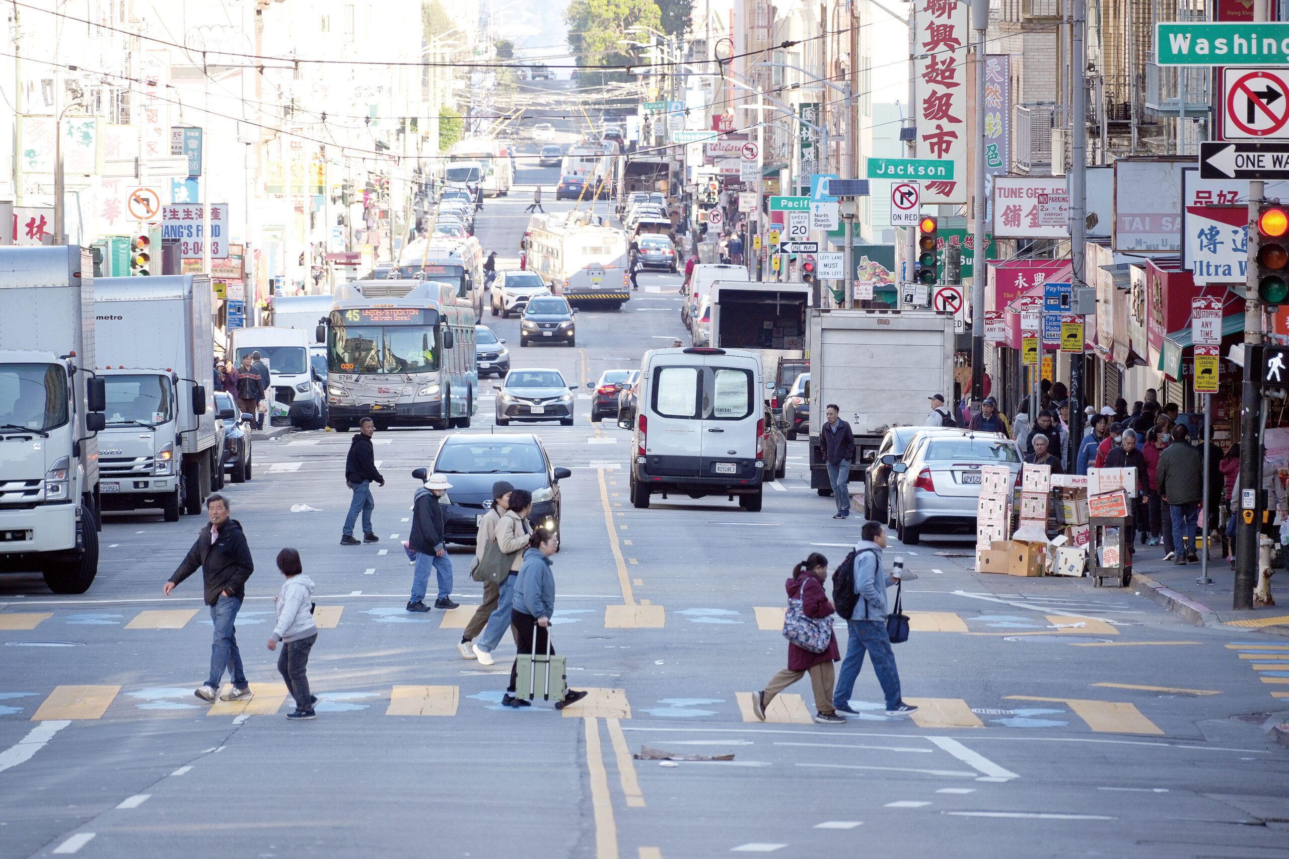 超級盃各項活動將在市內展開，對交通造成影響。記者黃偉江攝