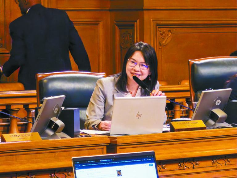 陳小焱提出的住宅租戶保障條例獲得通過。本報資料圖