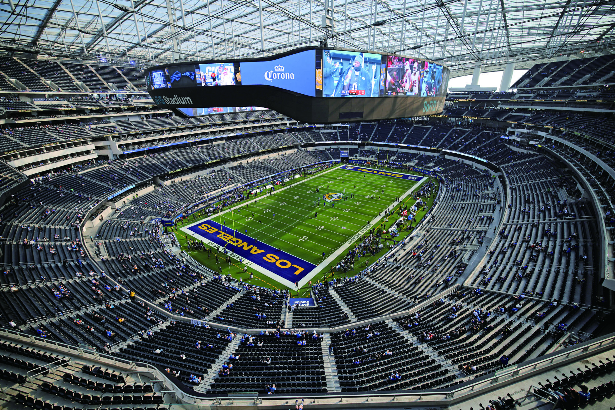 索菲體育場原本是為NFL量身打造的場館。路透社