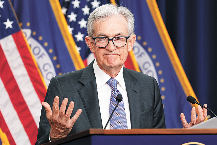 聯儲局主席鮑威爾11日直言，司法部發出傳票目的是迫使他大幅降息。美聯社