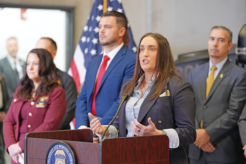 ICE副局長希恩宣布辭職，將競選俄亥俄州國會議員。美聯社資料圖片