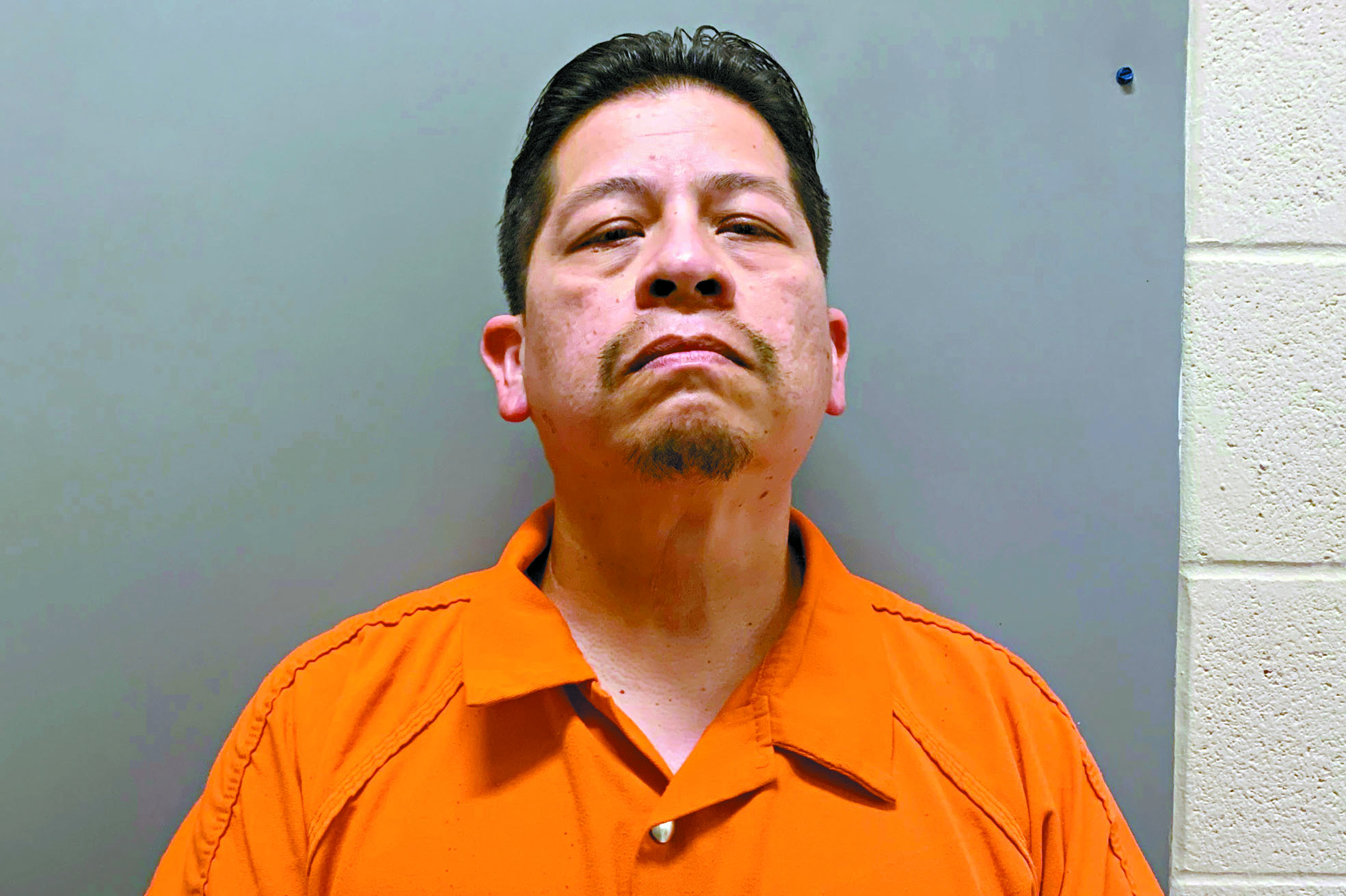 前德州尤瓦爾迪市學校警官岡薩雷斯的入獄照。美聯社