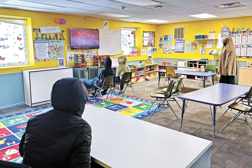 法官裁定特朗普政府需要繼續向5個藍州撥付用於託兒補助及相關服務的資金。美聯社資料圖片