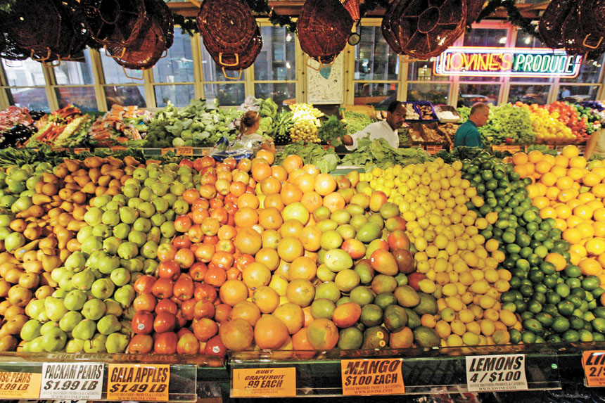 《2025至2030年美國人飲食指南》呼籲美國人多吃原型食物與蛋白質，減少高度加工食品。美聯社