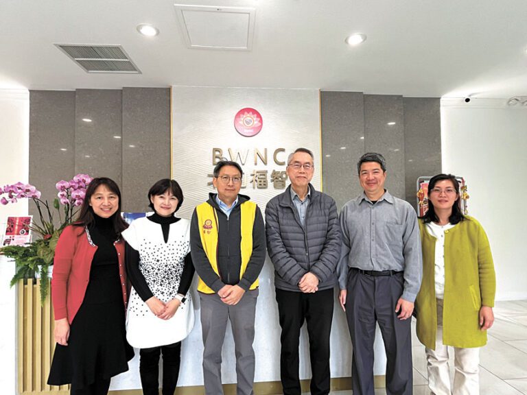 北加福智春節活動團隊成員。記者王蔚攝