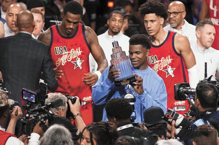 愛德華茲3場比賽合計得到32分，獲得MVP。網上圖片