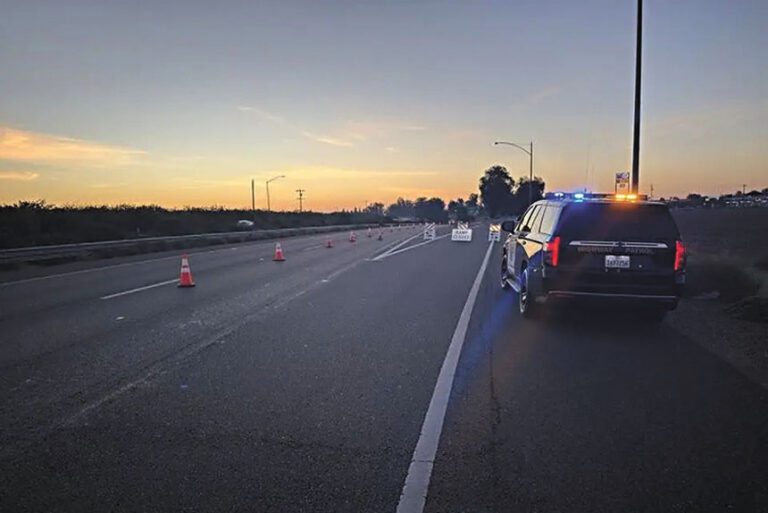 中加州99公路路段發生車禍導致四死一傷。加州公路巡警局