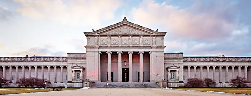 格瑞芬科學與工業博物館瀕臨芝加哥大學校區，是增進知識最理想的場所。