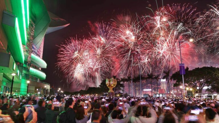 【大年初二交通消息】港鐵最新安排！配合人潮管制一度關閉的出入口已重開