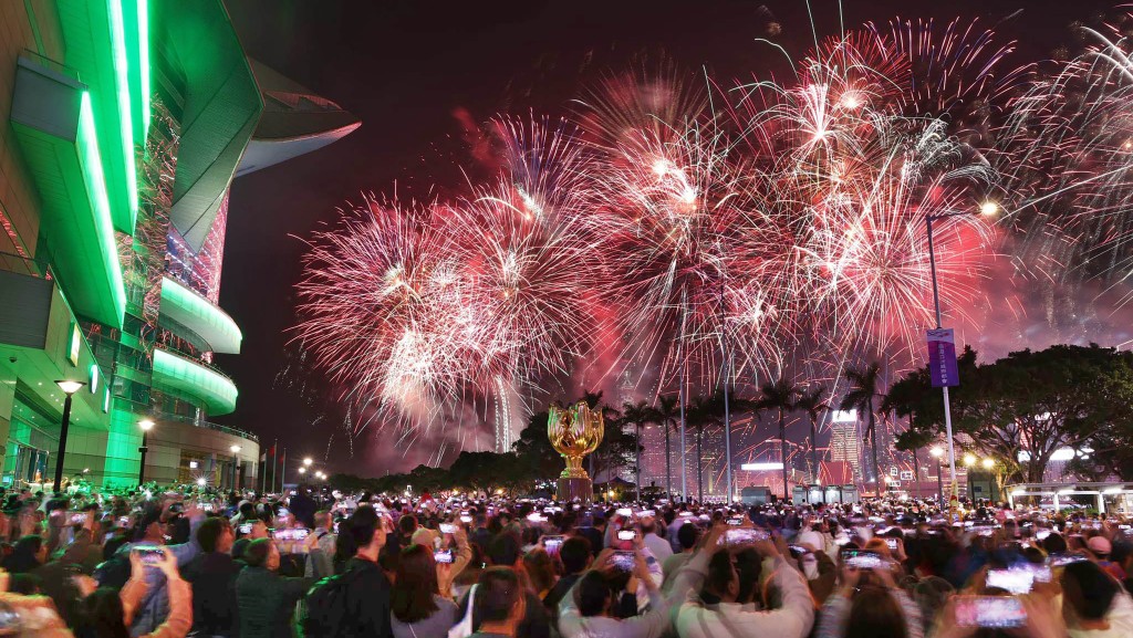 【大年初二交通消息】港鐵最新安排！配合人潮管制一度關閉的出入口已重開