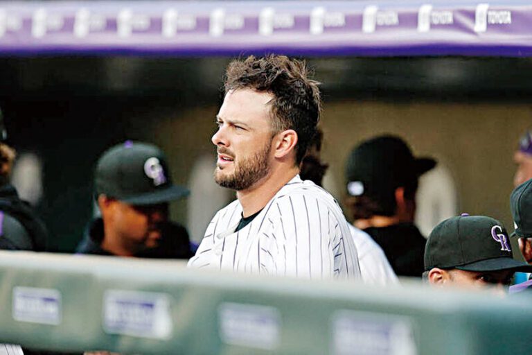 布萊恩認為背部傷勢嚴重威脅他的職業生涯。路透社